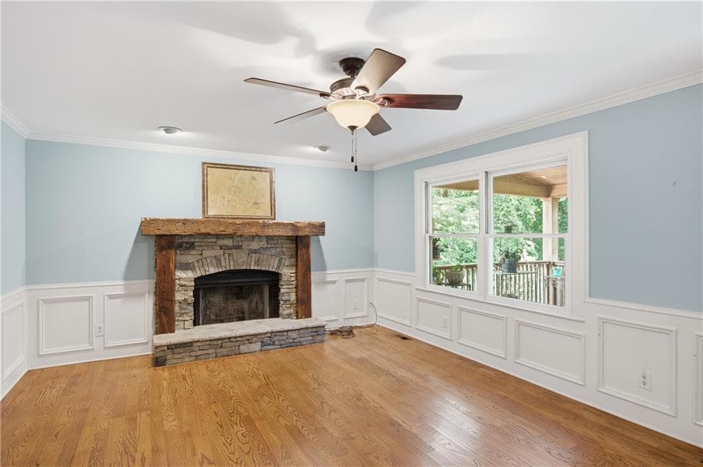 4 bedroom, 3 bathroom, 2,408 sq ft single family residence under contract at 1365 Holly Bank Circle, Atlanta, GA 30338 — photo 5