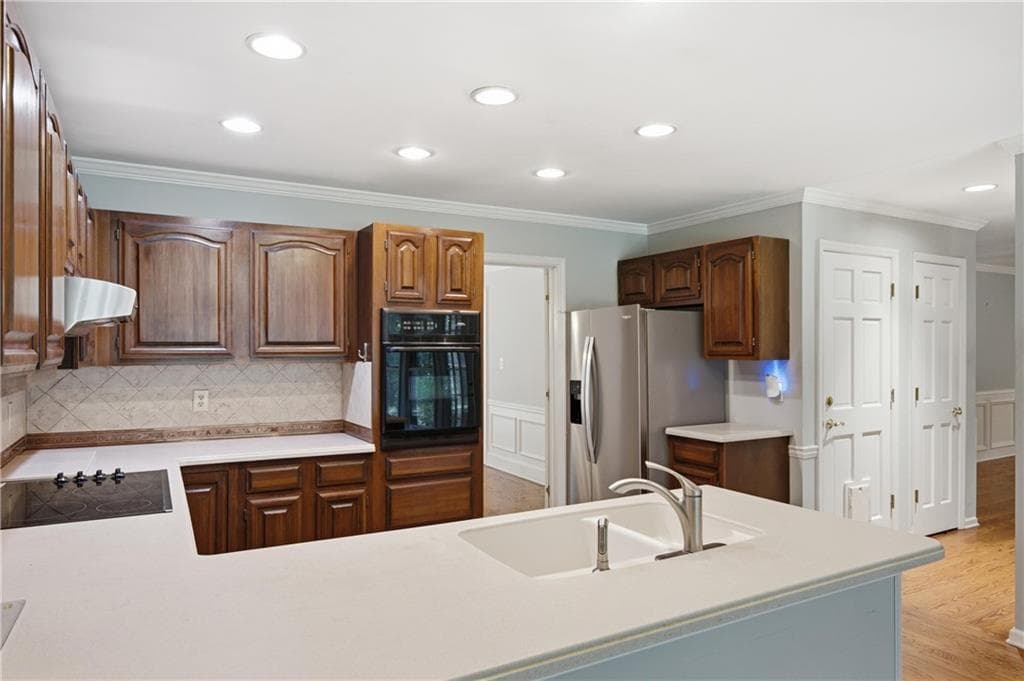 4 bedroom, 3 bathroom, 2,408 sq ft single family residence under contract at 1365 Holly Bank Circle, Atlanta, GA 30338 — photo 10