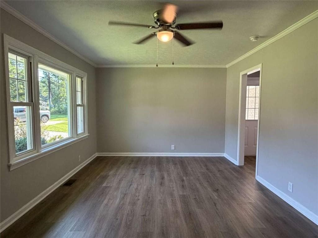 3 bedroom, 1 bathroom, 1,008 sq ft single family residence under contract at 1289 Stewart Street, Carrollton, GA 30117 — photo 6