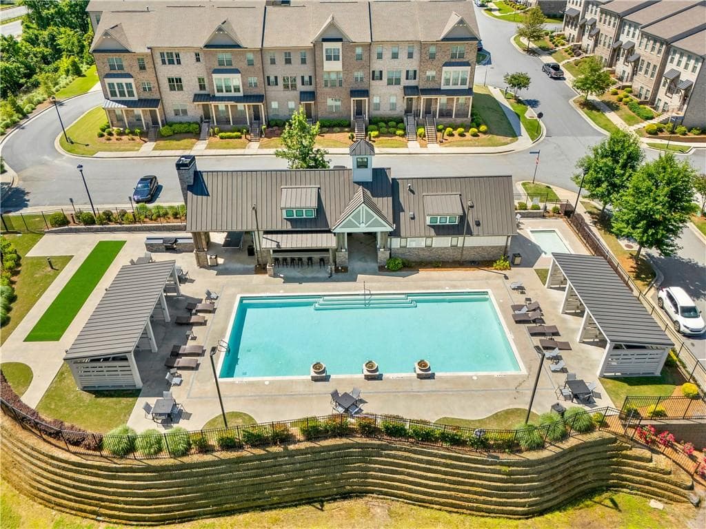 4 bedroom, 4 bathroom, 2,589 sq ft townhouse for rent at 2699 Cedar Pine Way, Atlanta, GA 30360 for $3,800 a month — photo 4