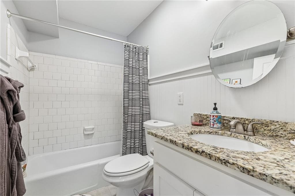 2 bedroom, 3 bathroom, 1,252 sq ft condominium for sale at 168 Barone Place, Atlanta, GA 30327 — photo 7