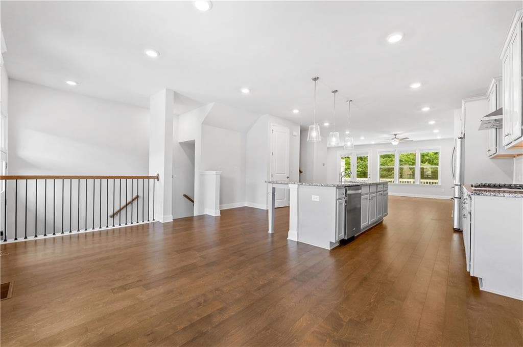 4 bedroom, 4 bathroom, 2,589 sq ft townhouse for rent at 2699 Cedar Pine Way, Atlanta, GA 30360 for $3,800 a month — photo 9