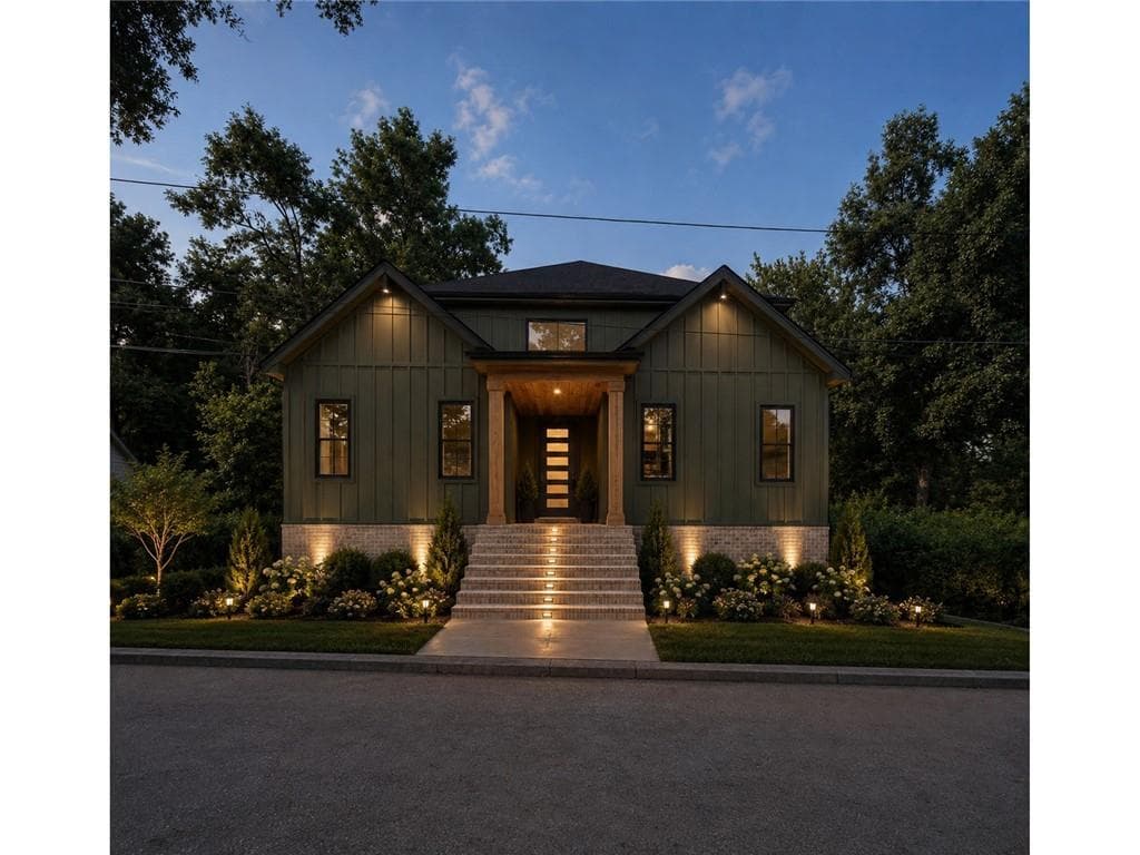 4 bedroom, 5 bathroom, 4,356 sq ft single family residence for sale at 1031 Ashby Terrace, Atlanta, GA 30314 — photo 2