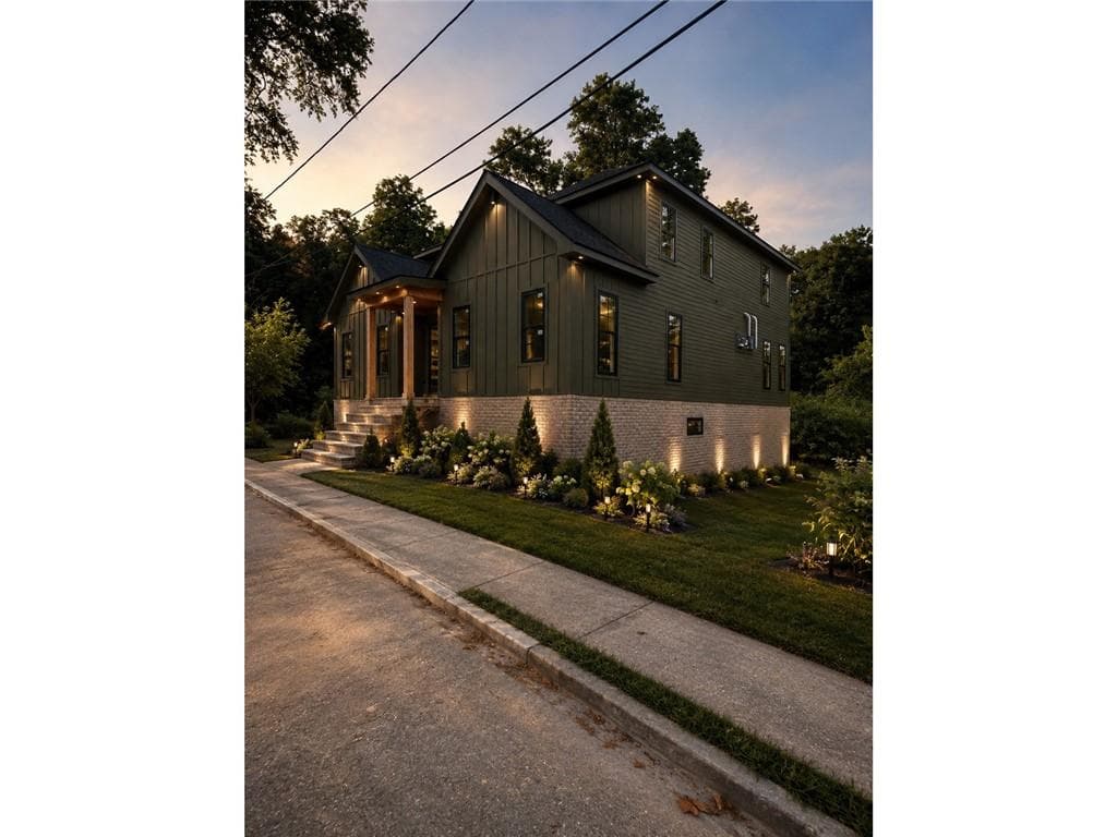 4 bedroom, 5 bathroom, 4,356 sq ft single family residence for sale at 1031 Ashby Terrace, Atlanta, GA 30314 — photo 3