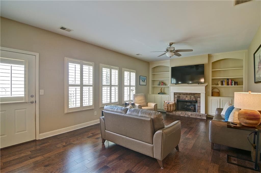 2 bedroom, 2 bathroom, 1,855 sq ft townhouse under contract at 964 Verlander Trail, Mableton, GA 30126 — photo 6