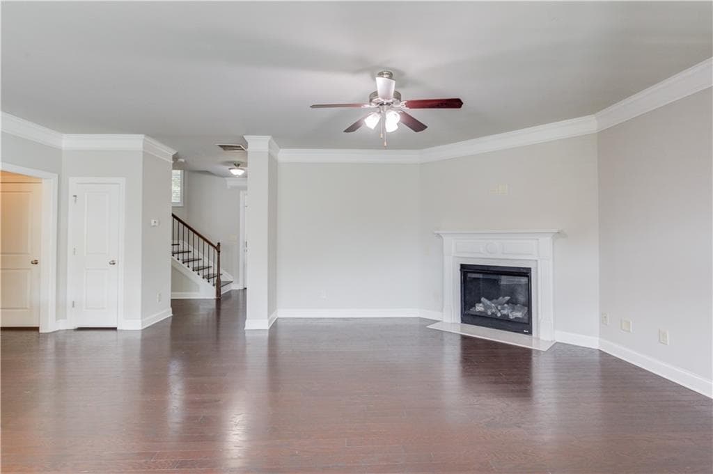 3 bedroom, 3 bathroom, 2,382 sq ft single family residence under contract at 18 Privet Circle, Suwanee, GA 30024 — photo 8
