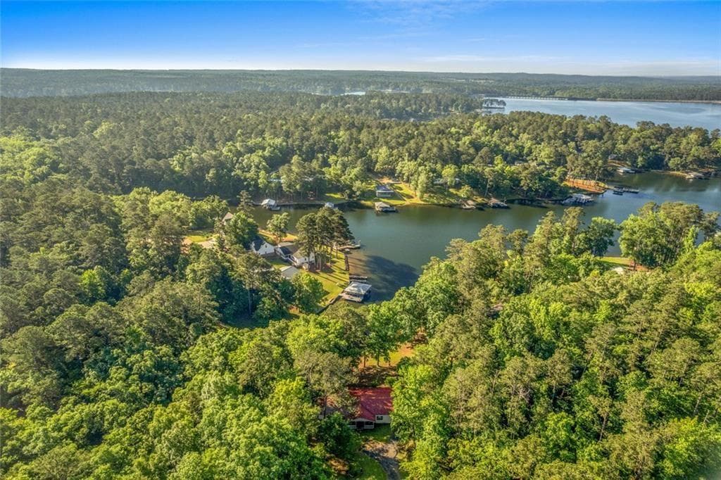 3 bedroom, 2 bathroom, 1,826 sq ft single family residence for sale at 1038 Carrs Station Road, Milledgeville, GA 31061 — photo 5