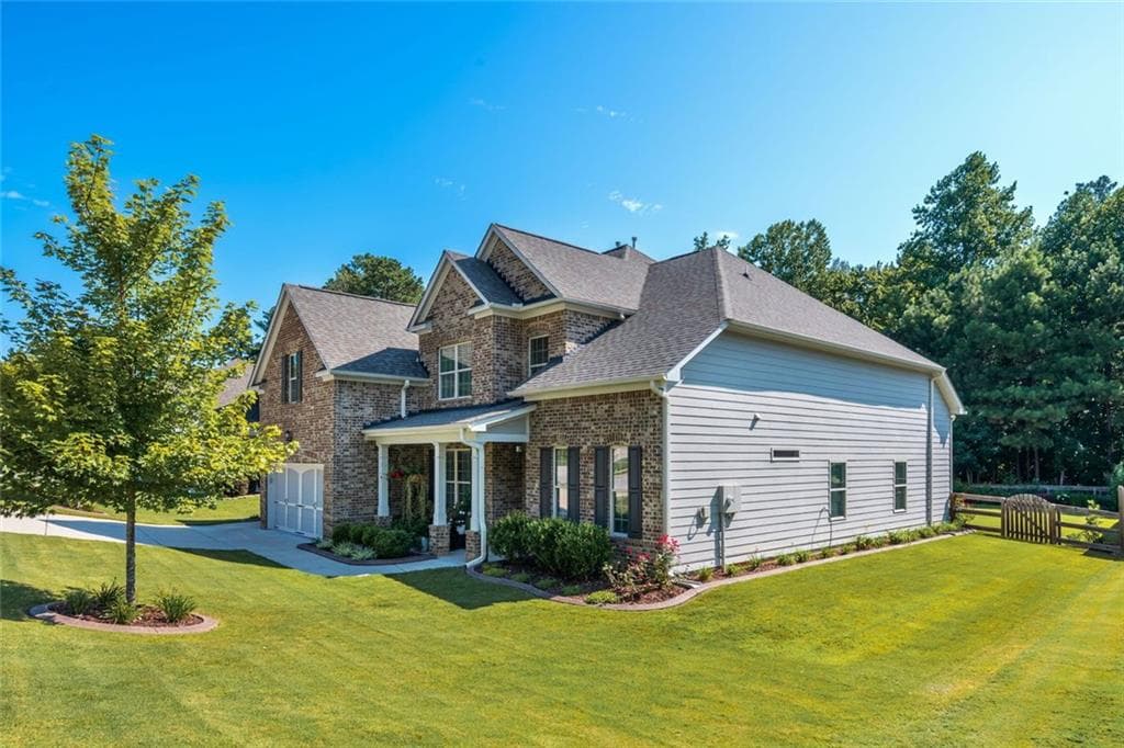 4 bedroom, 4 bathroom, 2,997 sq ft single family residence under contract at 189 Wentworth Circle, Villa Rica, GA 30180 — photo 2