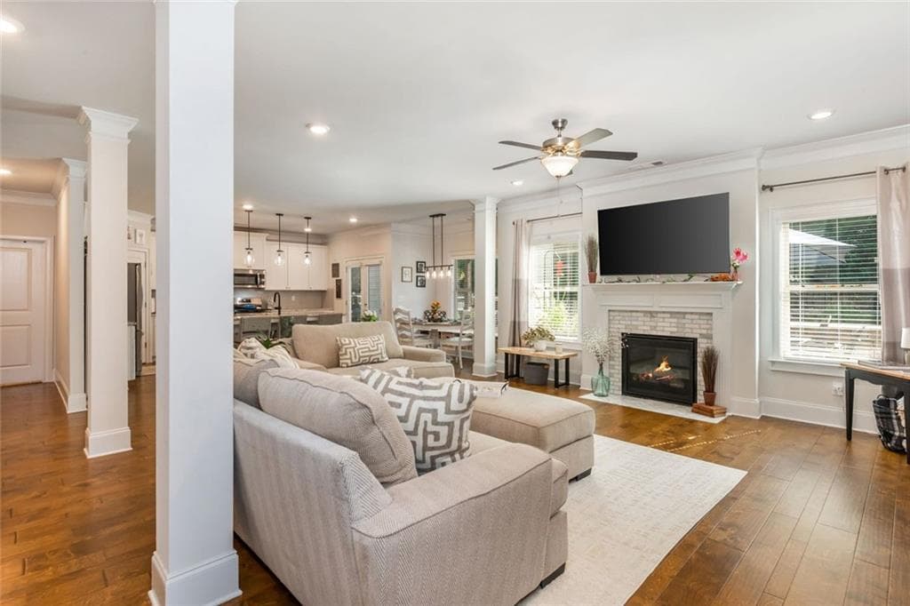 4 bedroom, 4 bathroom, 2,997 sq ft single family residence under contract at 189 Wentworth Circle, Villa Rica, GA 30180 — photo 10