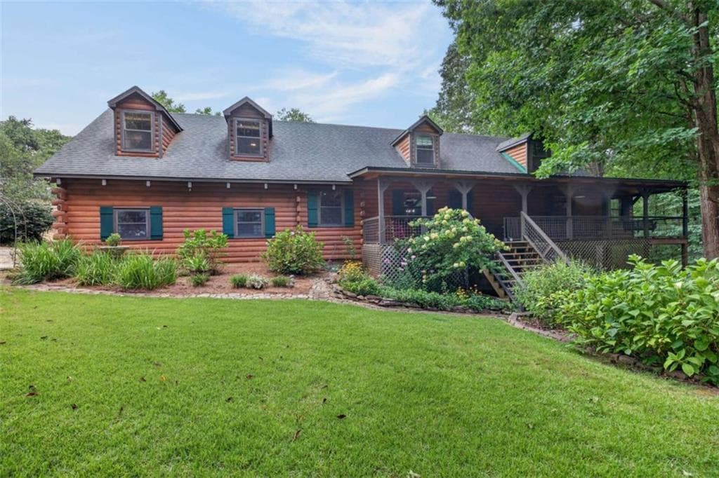 5 bedroom, 6 bathroom, 3,470 sq ft single family residence under contract at 7048 Shell Road, Winston, GA 30187 — photo 3