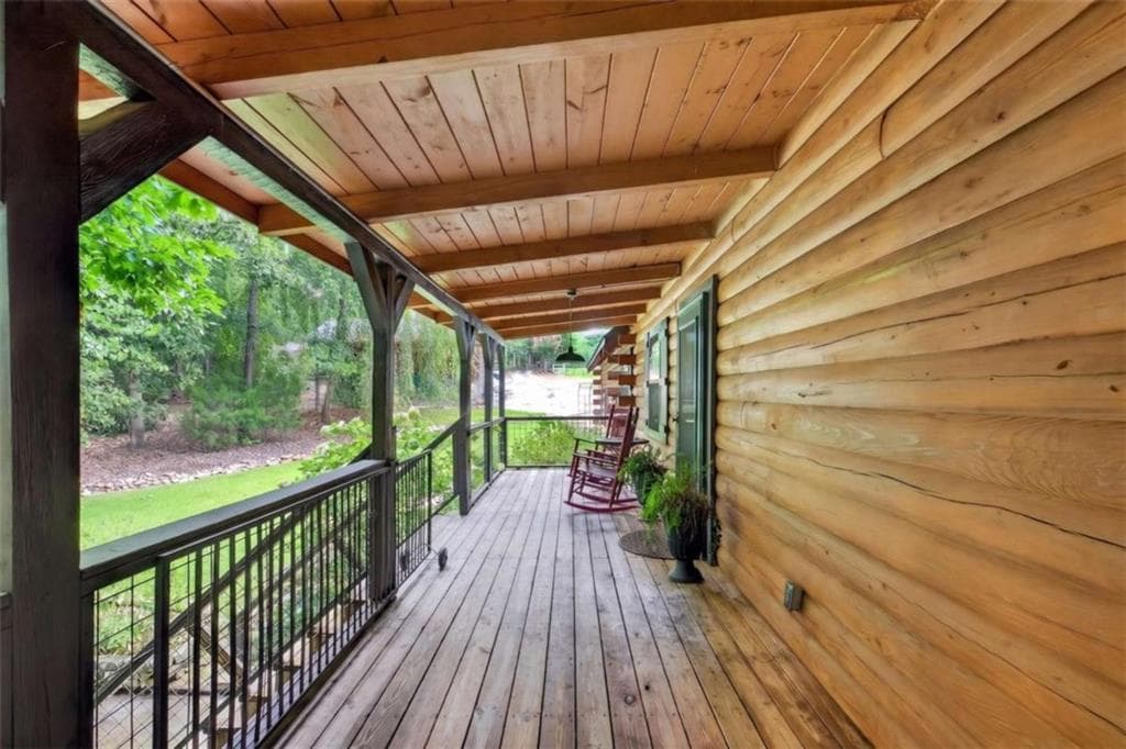 5 bedroom, 6 bathroom, 3,470 sq ft single family residence under contract at 7048 Shell Road, Winston, GA 30187 — photo 5