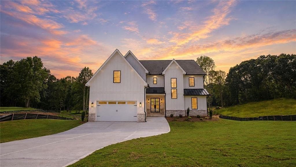 5 bedroom, 5 bathroom, 5,444 sq ft single family residence for sale at 6214 Blackjack Rd, Flowery Branch, GA 30542