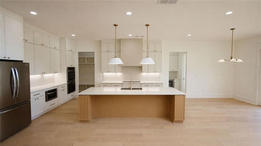 5 bedroom, 5 bathroom, 5,444 sq ft single family residence for sale at 6214 Blackjack Rd, Flowery Branch, GA 30542 — photo 8
