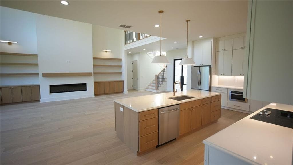 5 bedroom, 5 bathroom, 5,444 sq ft single family residence for sale at 6214 Blackjack Rd, Flowery Branch, GA 30542 — photo 9