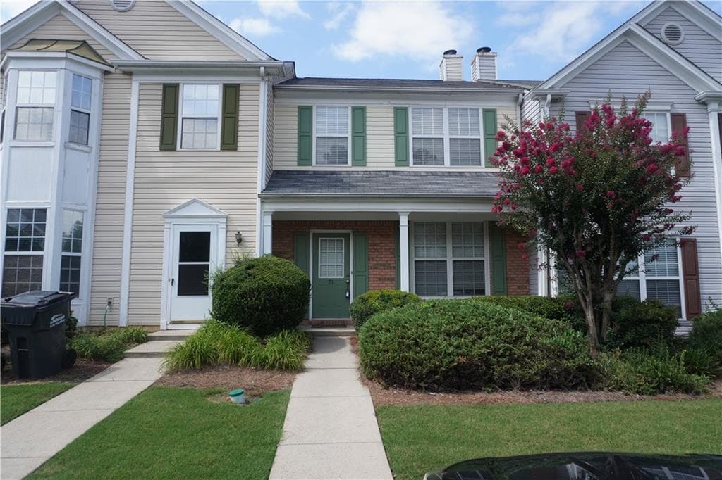 2 bedroom, 3 bathroom, 1,240 sq ft condominium for rent at 71 Highoak Drive 13, Marietta, GA 30066 for $1,750 a month — photo 2