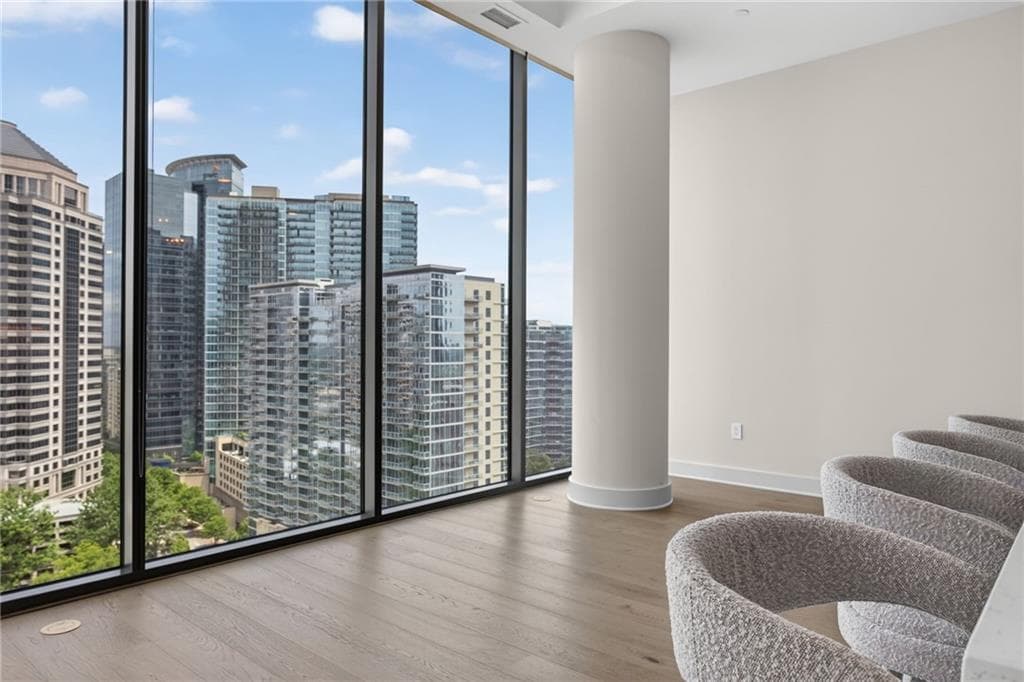 3 bedroom, 3 bathroom, 2,071 sq ft condominium for sale at 40 12th Street 1903, Atlanta, GA 30309 — photo 10
