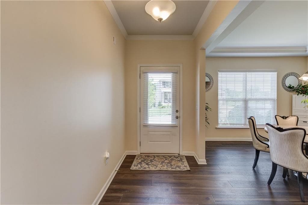 5 bedroom, 5 bathroom, 3,488 sq ft single family residence for sale at 4819 Sierra Creek Drive, Hoschton, GA 30548 — photo 5