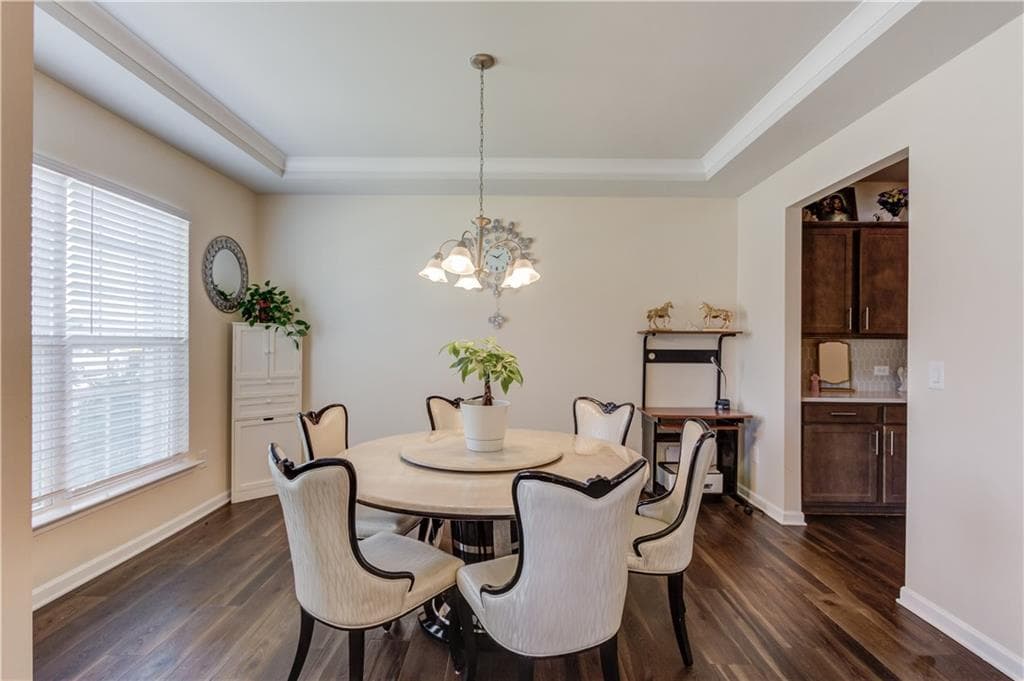 5 bedroom, 5 bathroom, 3,488 sq ft single family residence for sale at 4819 Sierra Creek Drive, Hoschton, GA 30548 — photo 6