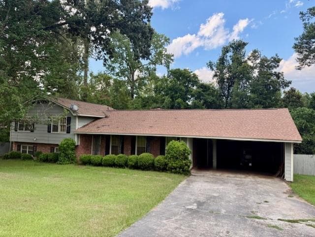 3 bedroom, 3 bathroom, 2,642 sq ft single family residence for sale at 3827 Woodside Drive, Macon, GA 31206 — photo 2