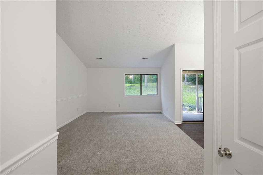 3 bedroom, 2 bathroom, 1,168 sq ft single family residence under contract at 140 Forrest Brook Drive, Palmetto, GA 30268 — photo 4