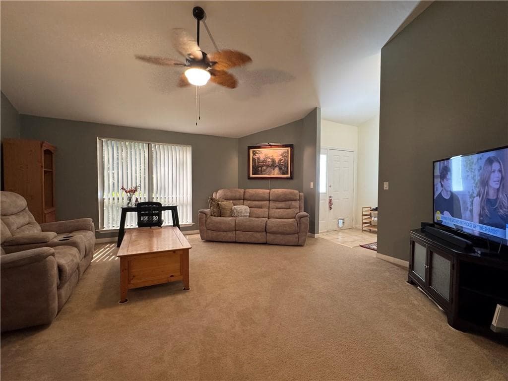 2 bedroom, 2 bathroom, 1,236 sq ft townhouse under contract at 505 Willow Way, Villa Rica, GA 30180 — photo 6
