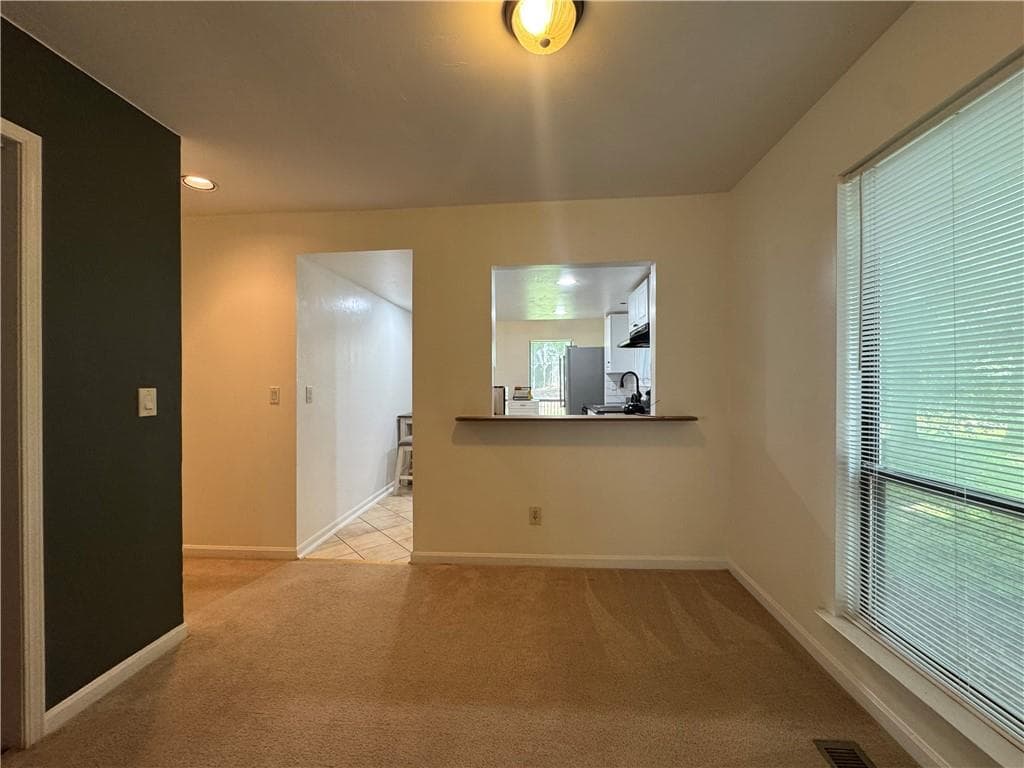 2 bedroom, 2 bathroom, 1,236 sq ft townhouse under contract at 505 Willow Way, Villa Rica, GA 30180 — photo 7