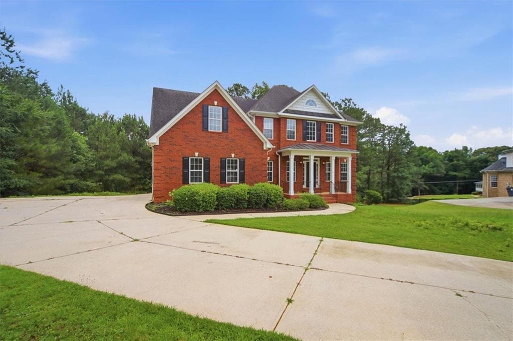 4 bedroom, 3 bathroom, 2,798 sq ft single family residence for rent at 2000 Millstone Drive, Conyers, GA 30094 for $3,300 a month — photo 5