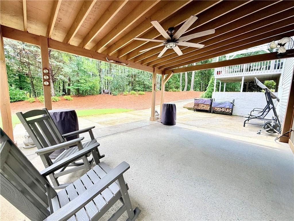 3 bedroom, 2 bathroom, 2,368 sq ft single family residence for sale at 1205 Bonnerton Court, Dacula, GA 30019 — photo 7