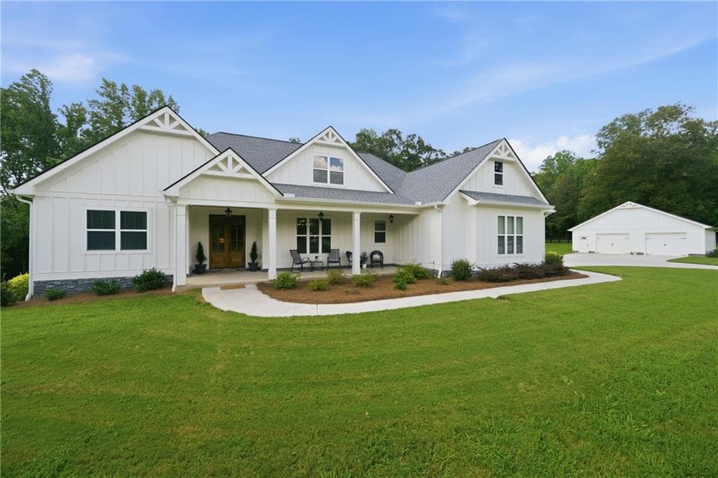 4 bedroom, 3 bathroom, 4,111 sq ft single family residence for sale at 8149 Kelly Bridge Road, Dawsonville, GA 30534