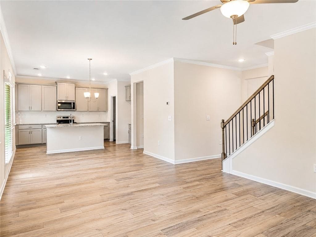 4 bedroom, 3 bathroom, 2,506 sq ft single family residence for sale at 3046 Steinbeck Way, Atlanta, GA 30344 — photo 7