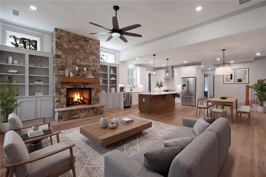 3 bedroom, 3 bathroom, 2,382 sq ft townhouse for sale at 30 Villa Vista 1, Jasper, GA 30143 — photo 2