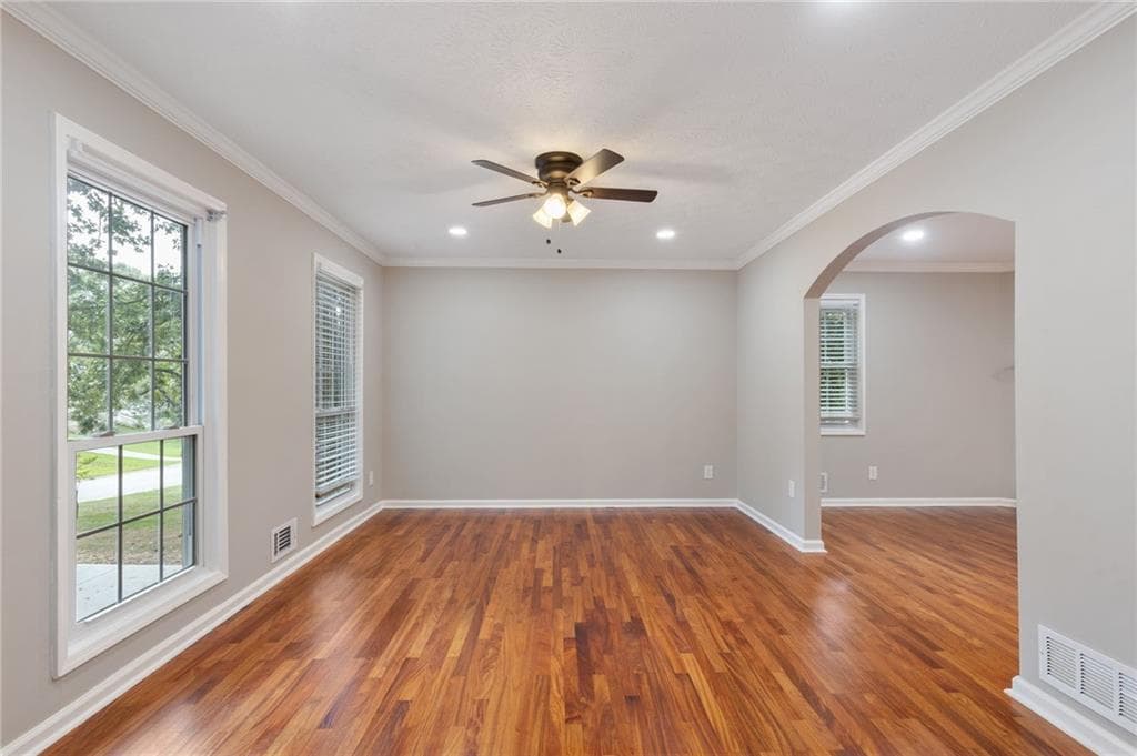 4 bedroom, 3 bathroom, 3,108 sq ft single family residence for sale at 1001 Gunners Walk, Tucker, GA 30084 — photo 5