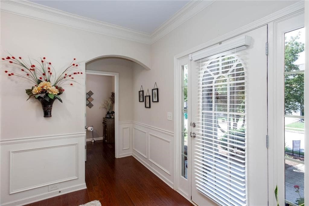 4 bedroom, 3 bathroom, 2,616 sq ft single family residence for sale at 418 Parkstone Drive, Woodstock, GA 30188 — photo 2