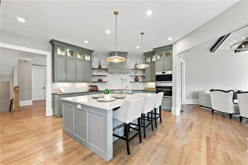 6 bedroom, 9 bathroom, 10,250 sq ft single family residence for sale at 6756 Hedge Row Lane, Gainesville, GA 30506 — photo 3