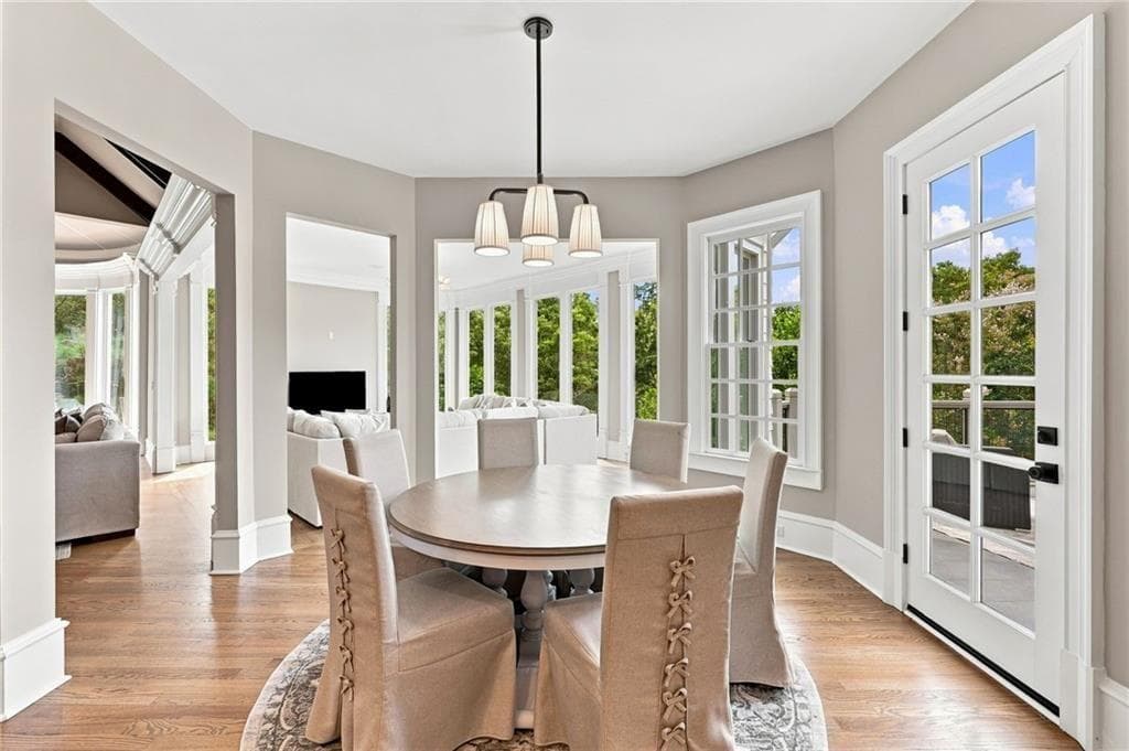 6 bedroom, 9 bathroom, 10,250 sq ft single family residence for sale at 6756 Hedge Row Lane, Gainesville, GA 30506 — photo 6