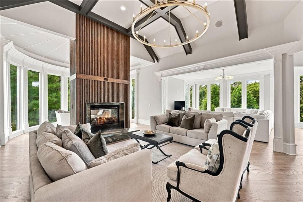 6 bedroom, 9 bathroom, 10,250 sq ft single family residence for sale at 6756 Hedge Row Lane, Gainesville, GA 30506 — photo 8