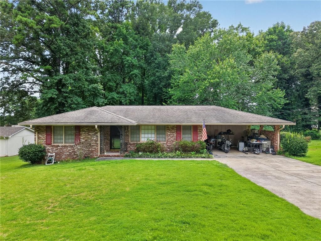 1933 Big Shanty Drive