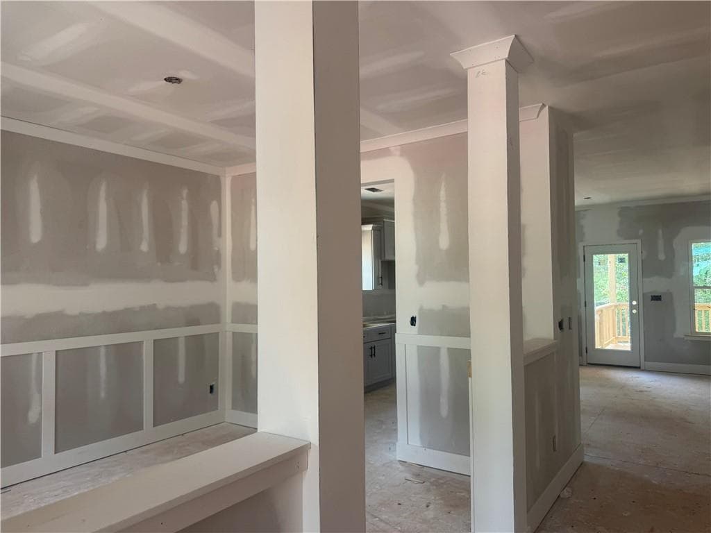 5 bedroom, 5 bathroom, 3,681 sq ft single family residence for sale at 158 Blackberry Court, Pendergrass, GA 30567 — photo 2