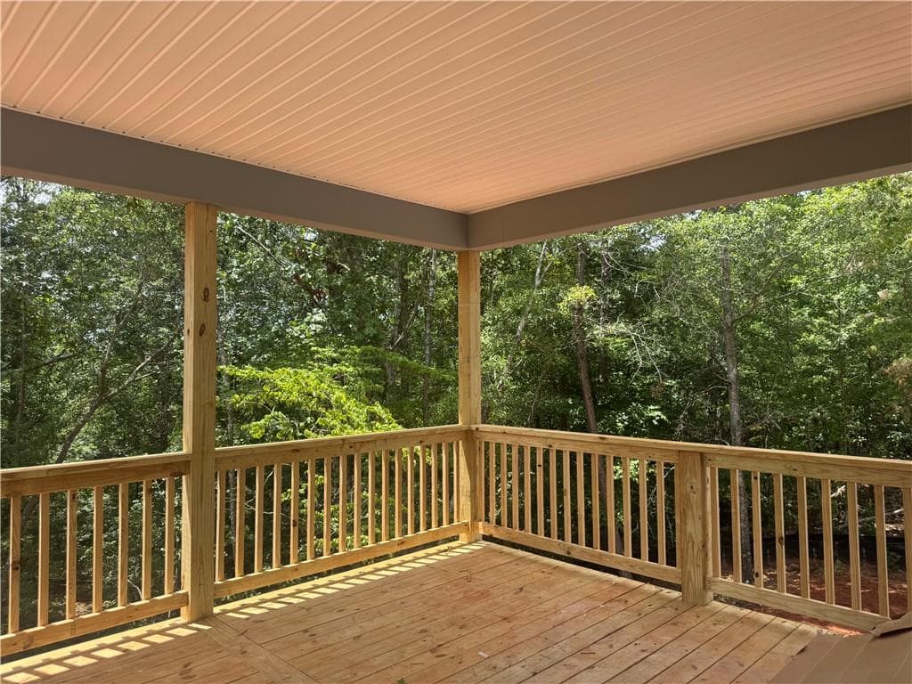 5 bedroom, 5 bathroom, 3,681 sq ft single family residence for sale at 158 Blackberry Court, Pendergrass, GA 30567 — photo 8