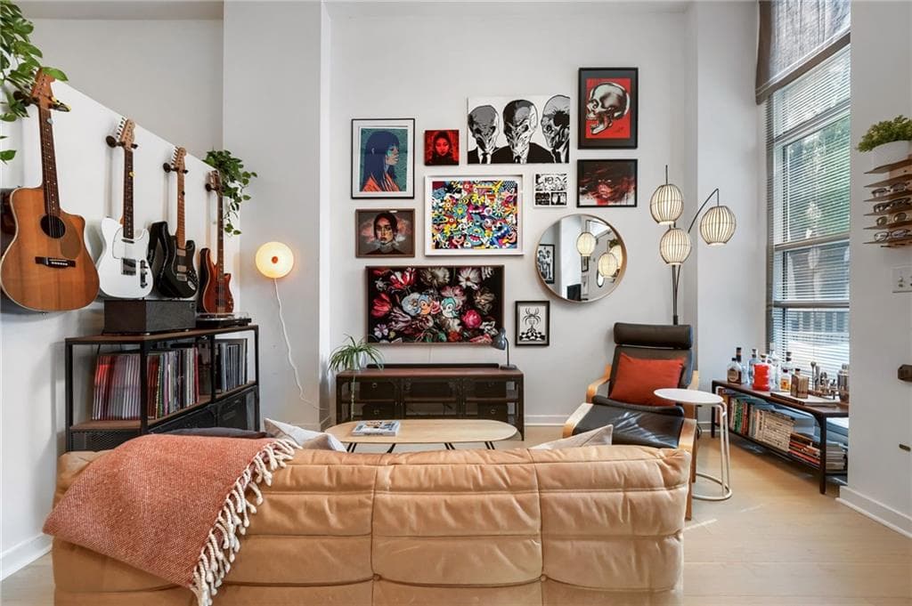1 bedroom, 1 bathroom, 652 sq ft condominium for sale at 860 Peachtree Street 105, Atlanta, GA 30308 — photo 1 of 30