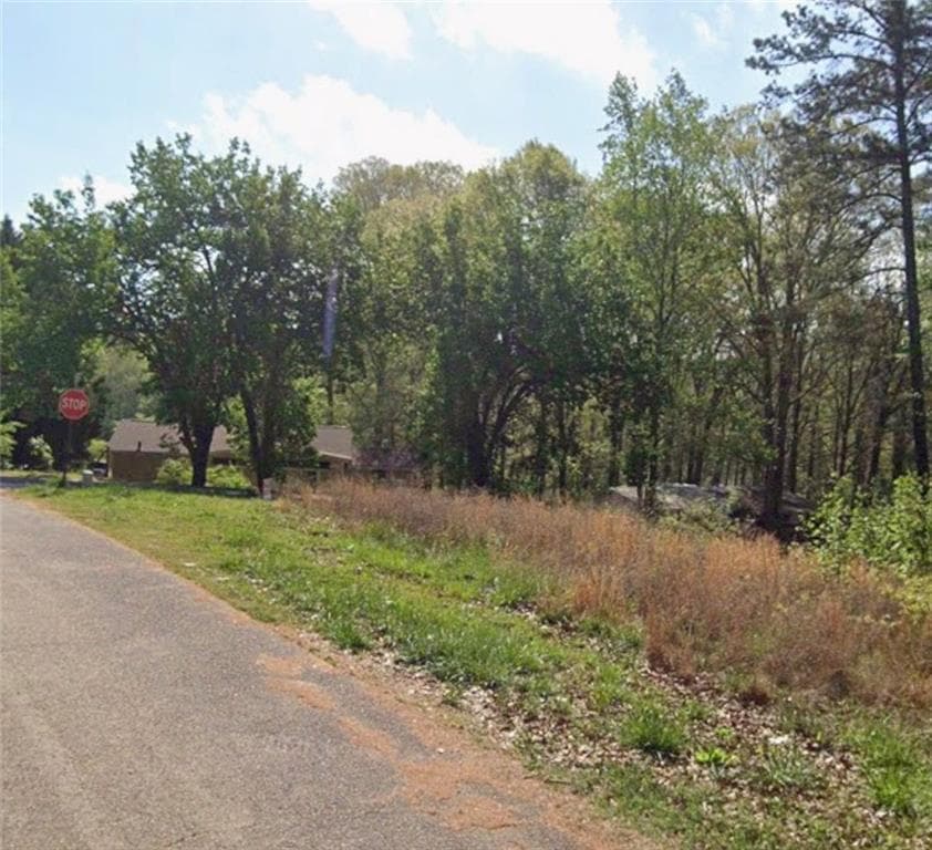other under contract at 1377 Poplar Street, Stockbridge, GA 30281 — photo 5