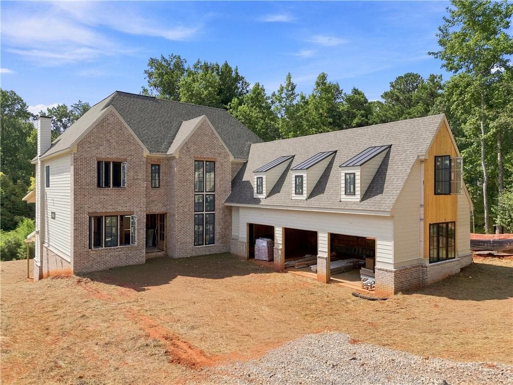 5 bedroom, 4 bathroom, 4,544 sq ft single family residence under contract at 4055 Indian Town Road, Marietta, GA 30066 — photo 2