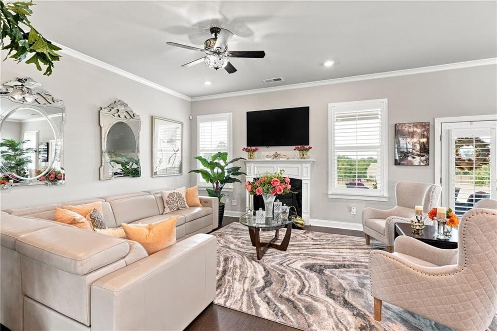 5 bedroom, 4 bathroom, 4,370 sq ft single family residence for sale at 1604 Falcon Court, Locust Grove, GA 30248 — photo 6
