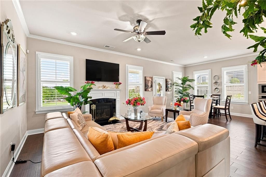 5 bedroom, 4 bathroom, 4,370 sq ft single family residence for sale at 1604 Falcon Court, Locust Grove, GA 30248 — photo 8