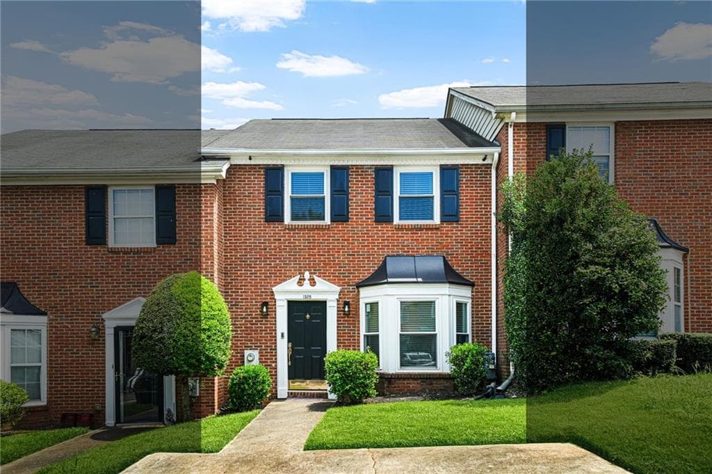 2 bedroom, 3 bathroom, 1,292 sq ft townhouse for rent at 1528 Paces Ferry North Drive, Smyrna, GA 30080 for $2,250 a month — photo 2
