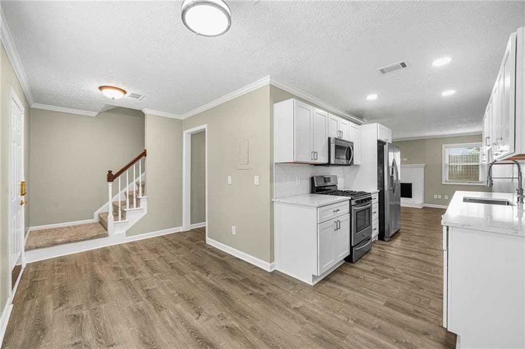 2 bedroom, 3 bathroom, 1,292 sq ft townhouse for rent at 1528 Paces Ferry North Drive, Smyrna, GA 30080 for $2,250 a month — photo 6