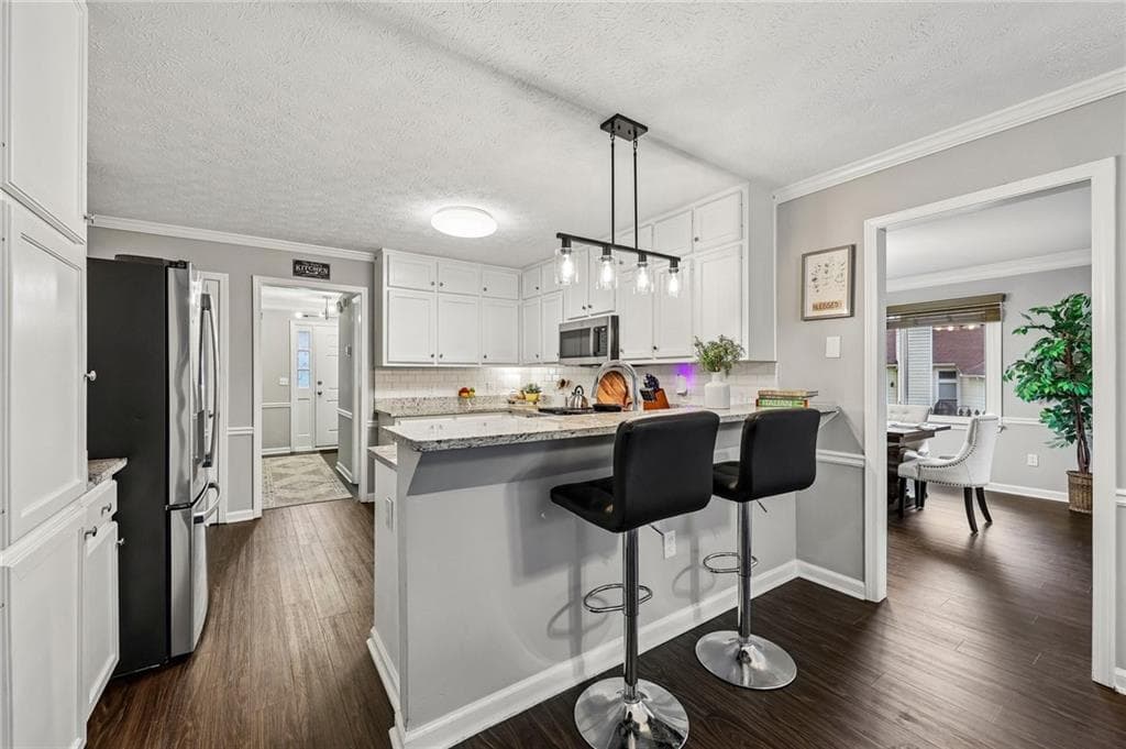 4 bedroom, 3 bathroom, 2,406 sq ft single family residence for sale at 2362 Dover Lane, Snellville, GA 30078 — photo 10