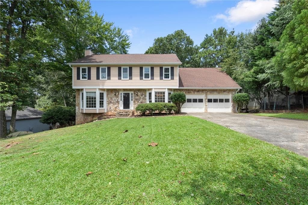 9126 Branch Valley Way, Roswell, GA 30076 — most recent listing photo