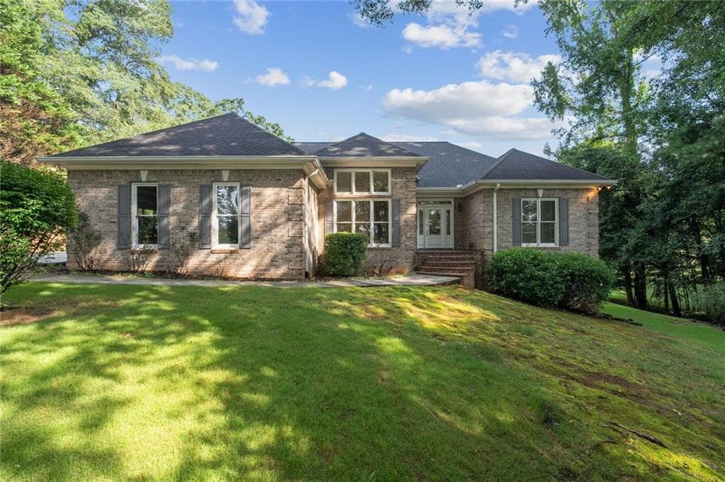 536 Peachtree Road, Hoschton, GA 30548 — most recent listing photo