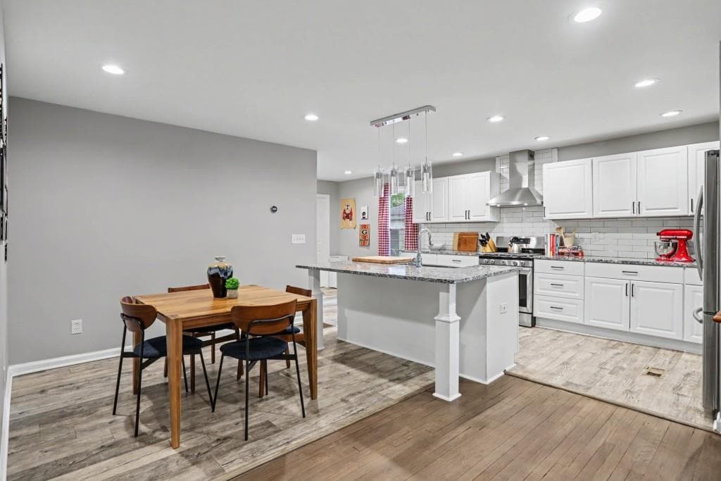 3 bedroom, 3 bathroom, 1,697 sq ft single family residence for sale at 1401 Mims Street, Atlanta, GA 30314 — photo 3